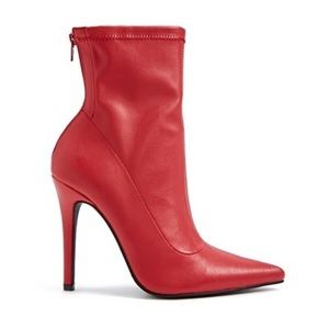 Red midi vinyl high heel pointed boots